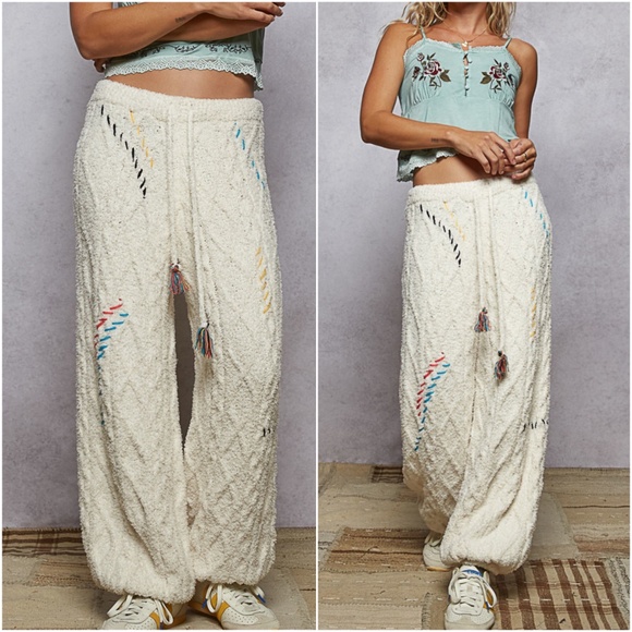 POL Stretchy waist Drawstring Cable Texture Jogger Pants - Picture 3 of 5